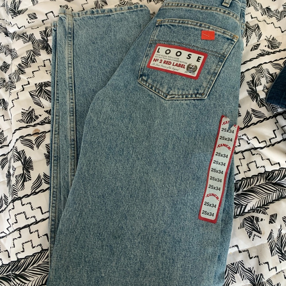 Men’s Cinch Red Labels